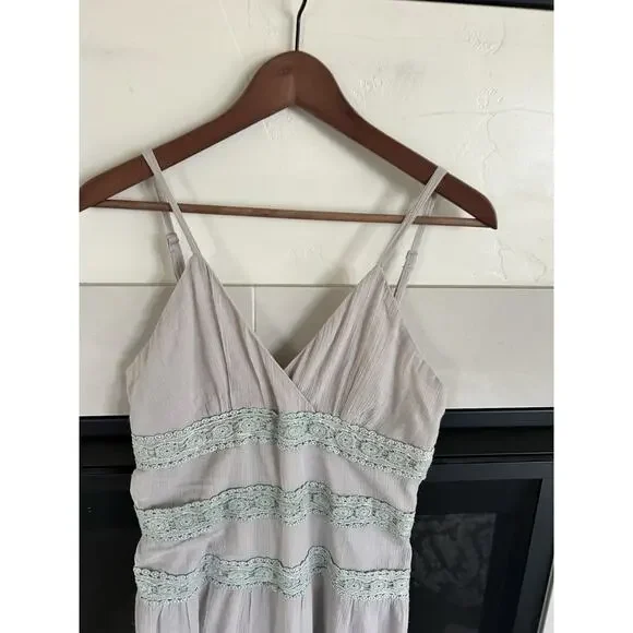 Romeo + Juliet Couture Maxi Dress Womens M Taupe Boho Gauze Crochet Beach NWT - Picture 9 of 13